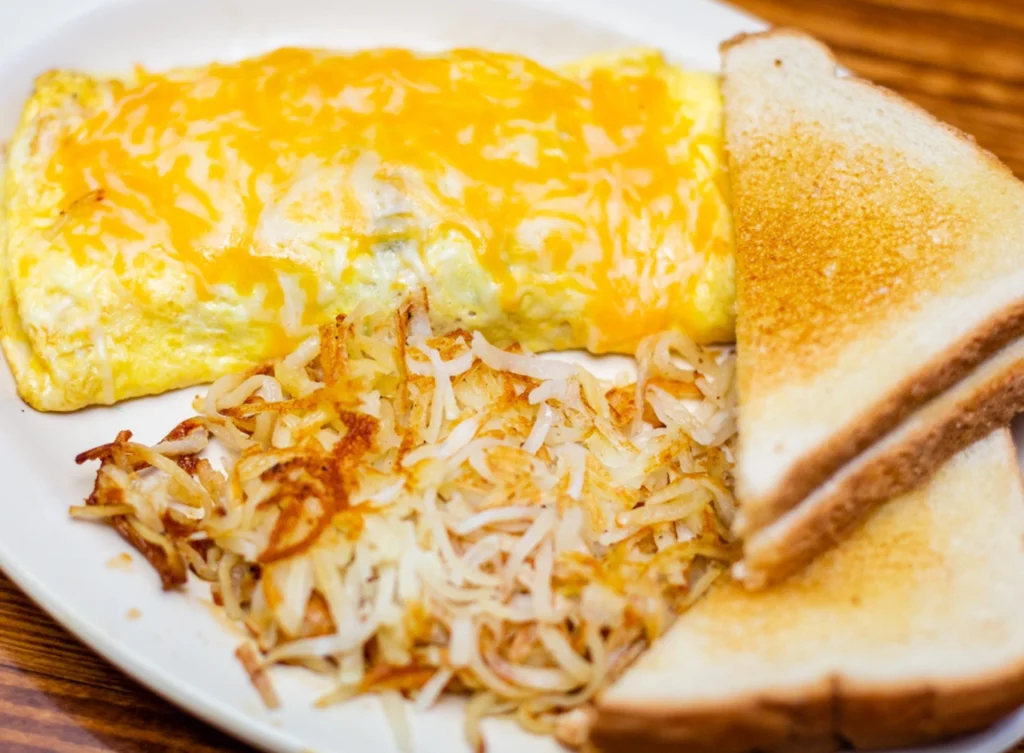 egg omelet, hash browns, and toast decatur illinois